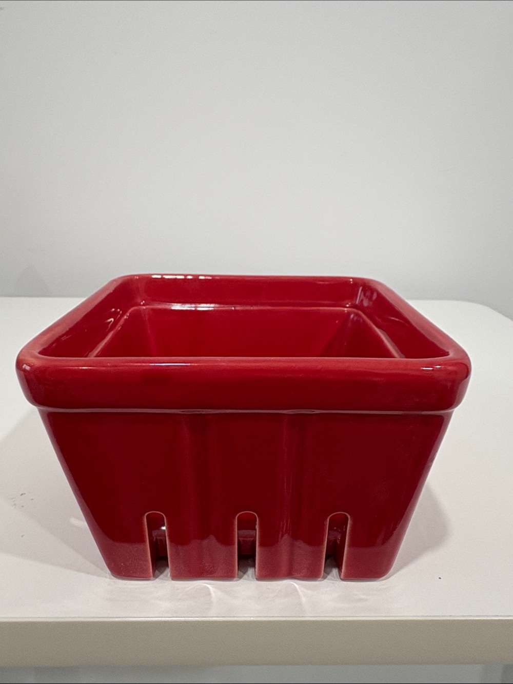 Casa Moderna Red Ceramic Berry Basket / Colander